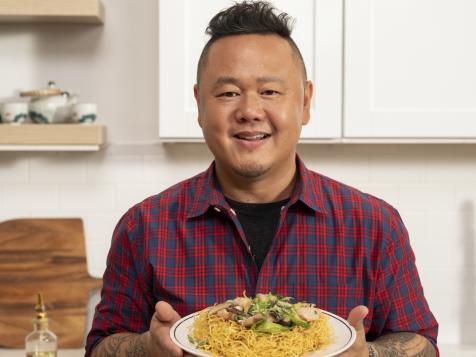 Hong Kong-Style Crispy Chicken Chow Mein