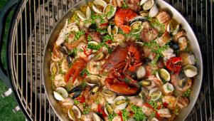 Bobby's Paella on the Grill
