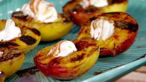 Bobby's Grilled Peaches