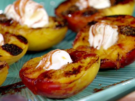 Bobby's Grilled Peaches