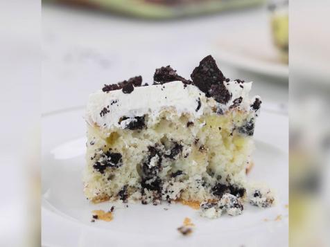 Cookies and Cream Poke Cake