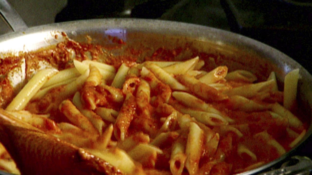 Giada's Penne With Vodka Sauce