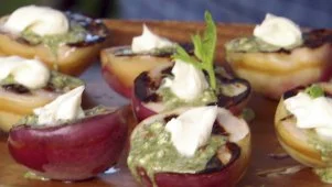 Peaches With Mint Almond Pesto