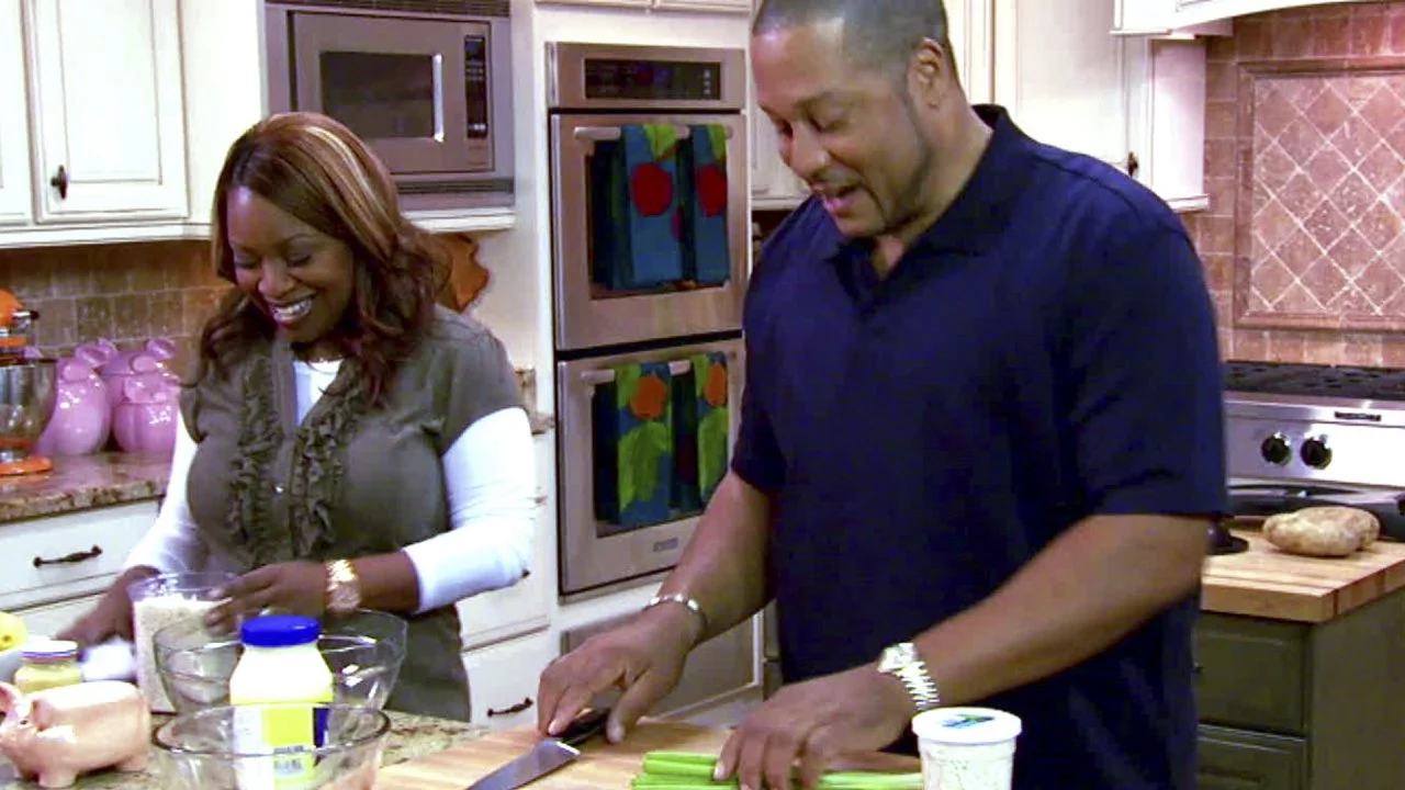 The Neelys' Crab Cake BLT
