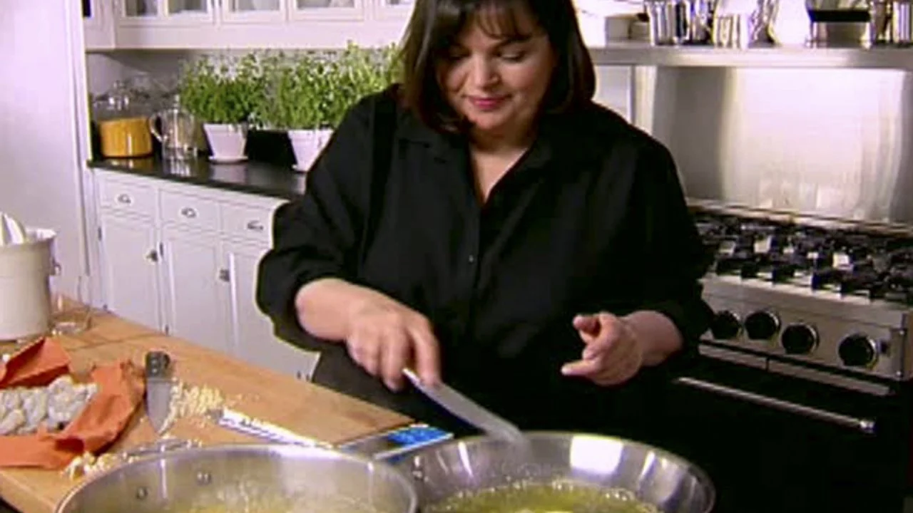 How to Cook the Perfect Linguine With Shrimp Scampi