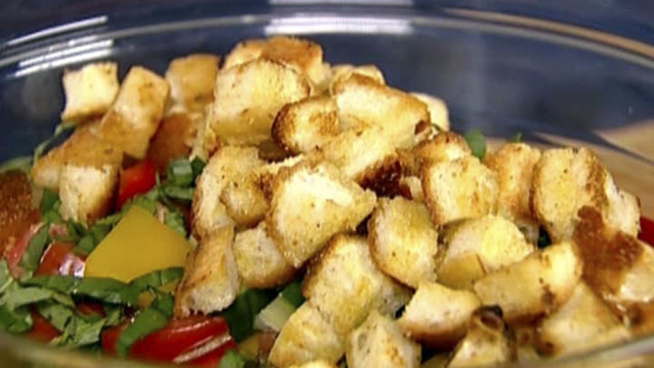 Ina Garten's Panzanella Salad Recipe