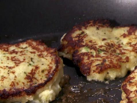 Rachael's Crispy Potato Cakes