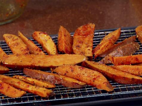 Smoked Paprika Potato Wedges