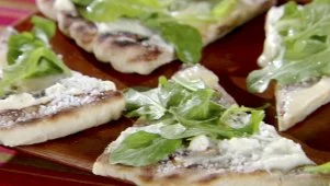 Bobby's Grilled Pizza Bianca