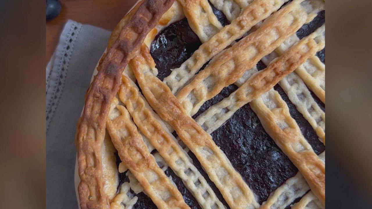 Pie Crust Decor Molds