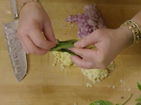 Rachael's Basil Slicing Hack
