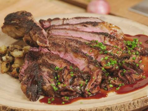 Rib-Eye, Mashed Potatoes and Mushroom Sauce