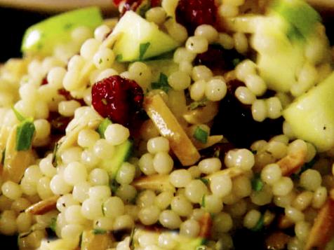 Israeli Couscous With Apples