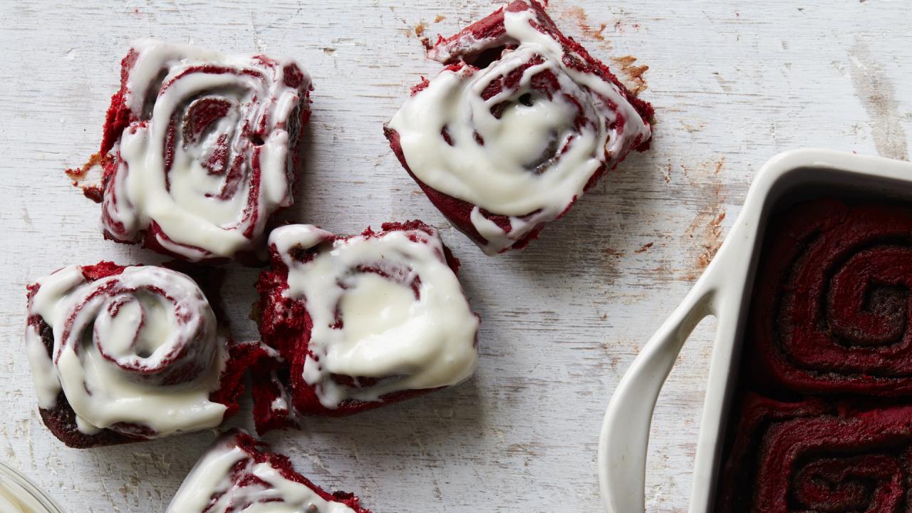 Red Velvet Cake Mix Cinnamon Rolls