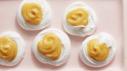 Pavlova Eggs with Lemon Curd