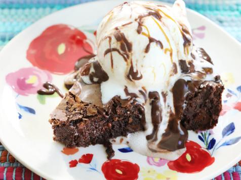 Kardea's Ultimate Skillet Brownie