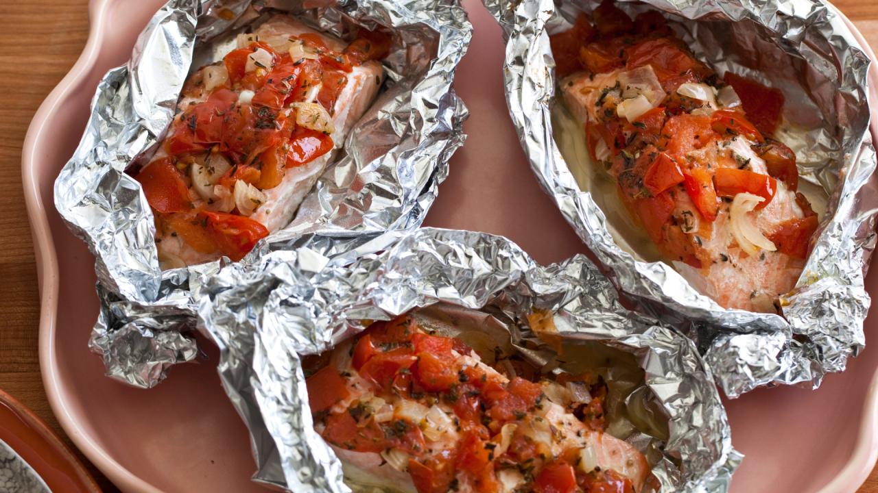 Giada's Salmon Baked in Foil