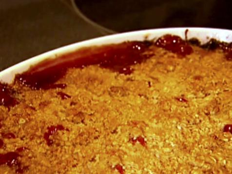 Ina's Peach & Raspberry Crisp