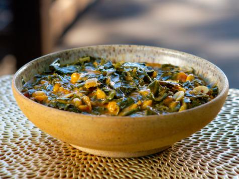 Creamed Collards Greens with Peanut Butter and Dried Shrimp