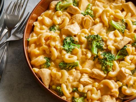 Chicken-Broccoli Mac/Cheddar