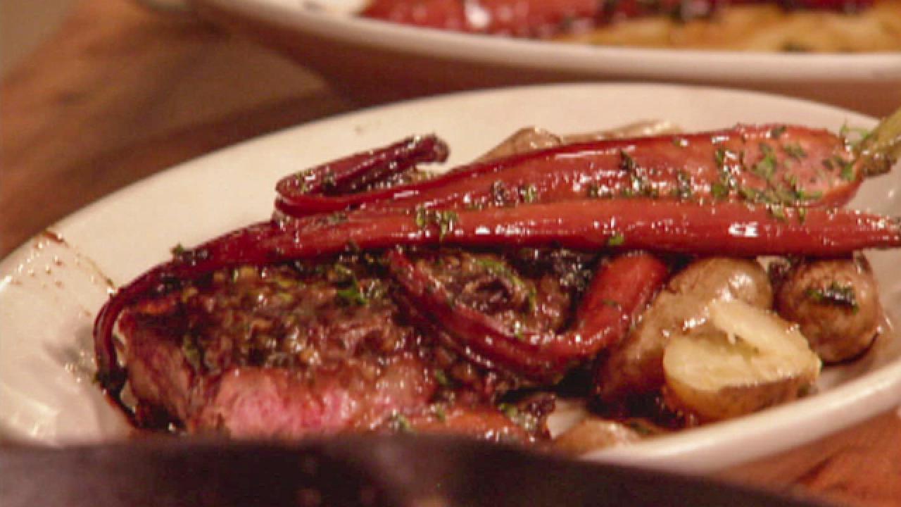 Pan Seared Strip Steak with Green Peppercorn Sauce