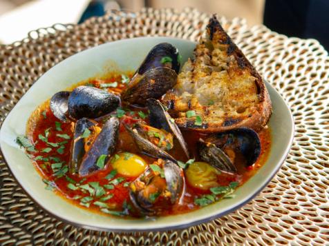 Steamed Mussels with Chorizo, Tomatoes and Crusty Bread