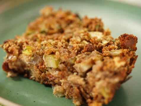 Sunny's Apple Walnut Stuffing