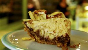 Duff Goldman Learns the Recipe for Hoosier Mama's Fat Elvis Pie