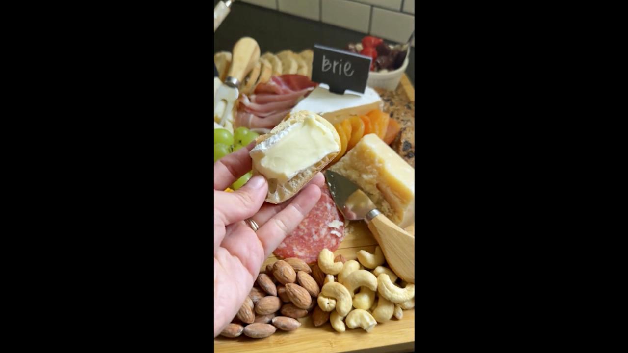 Charcuterie Board Set