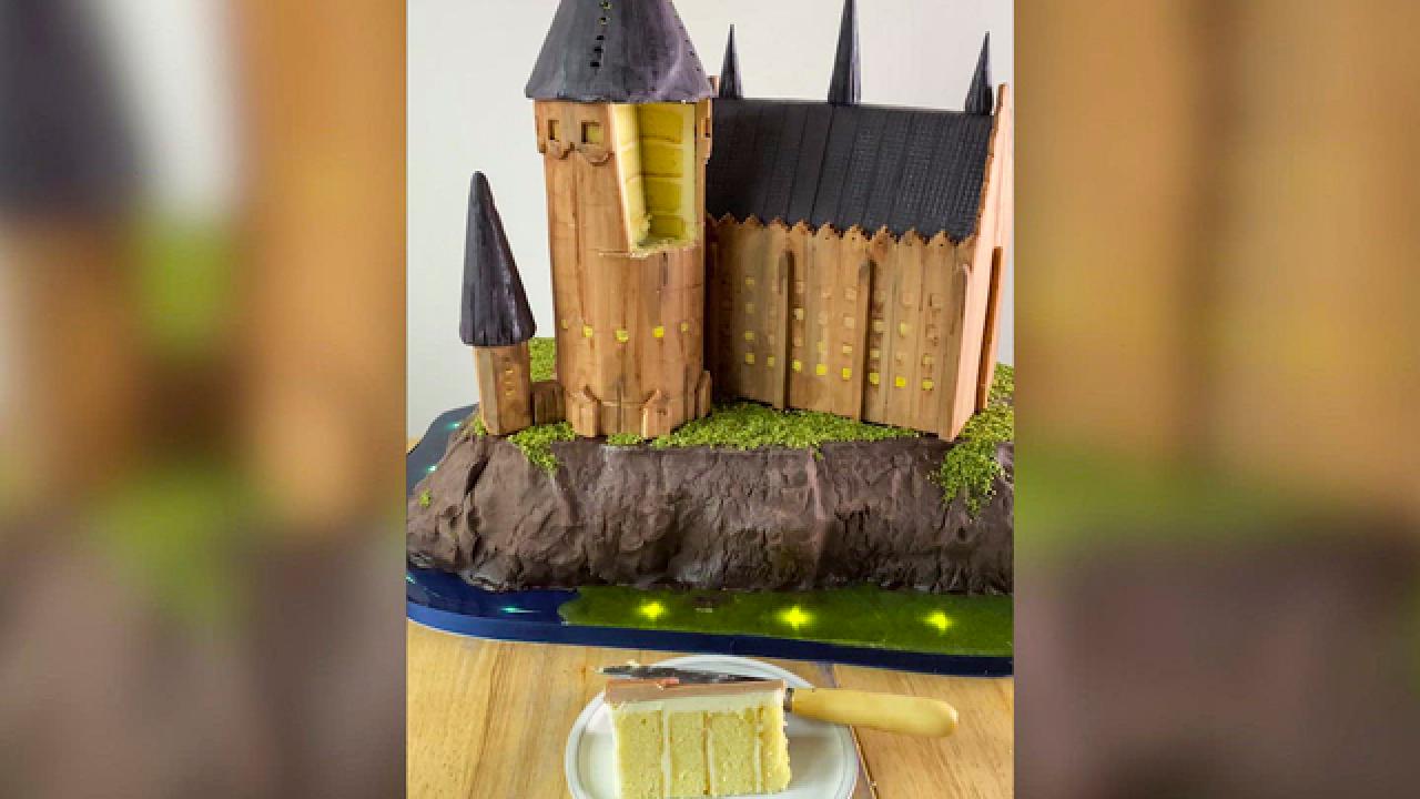 Dan's Hogwarts Cake