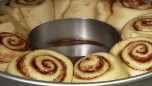 Cinnamon Roll Wreath