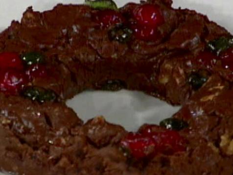 Five-Minute Fudge Wreath