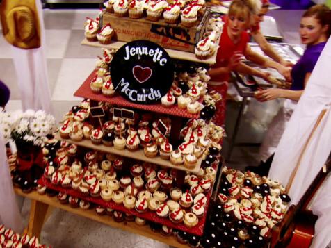 Cupcake Wars Goes Country