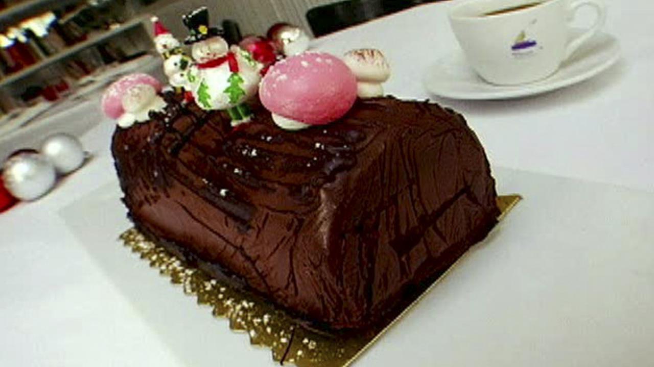 Rocco Loves This Buche de Noel