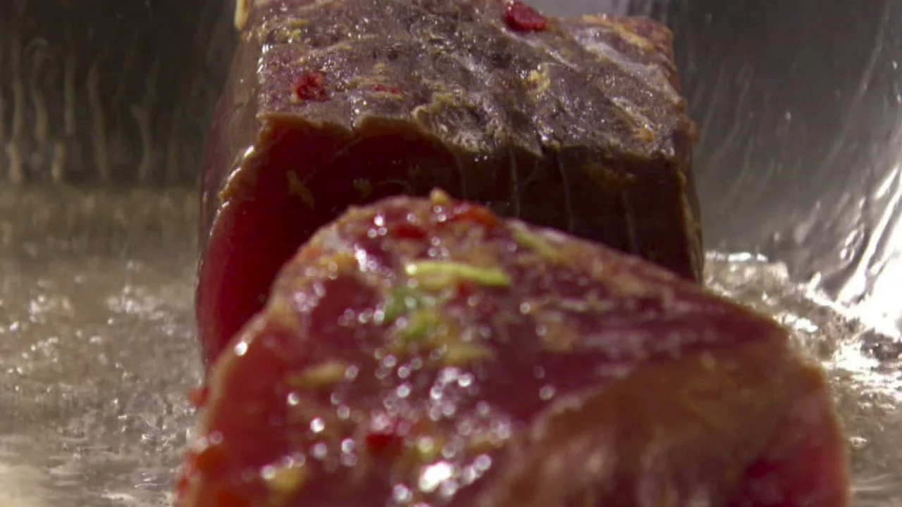 Marinated Seared Tuna Steak