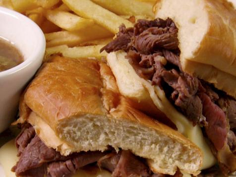 Juicy Beef Dip Sandwich