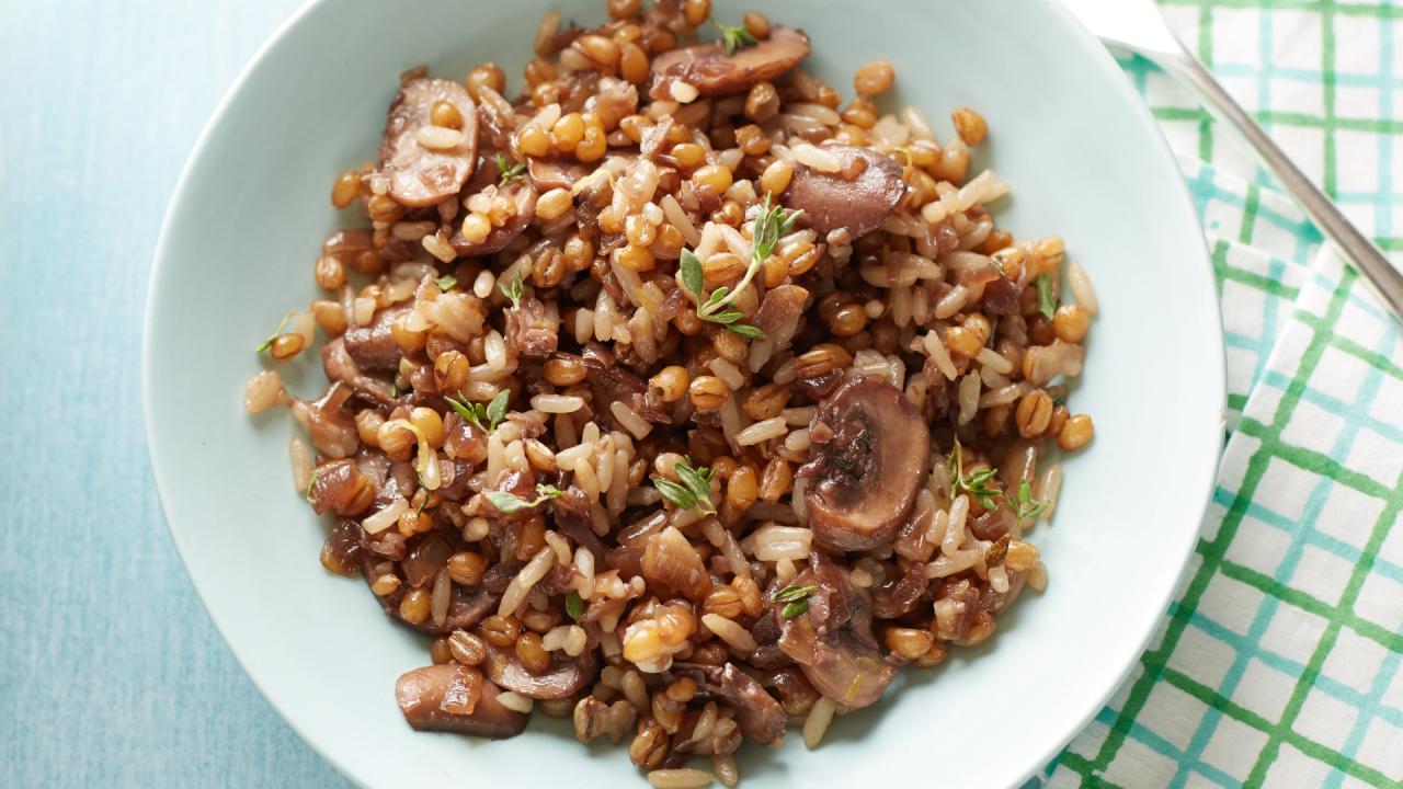 Mushroom Wheat Berry Pilaf