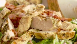 Classic Salad With Chicken