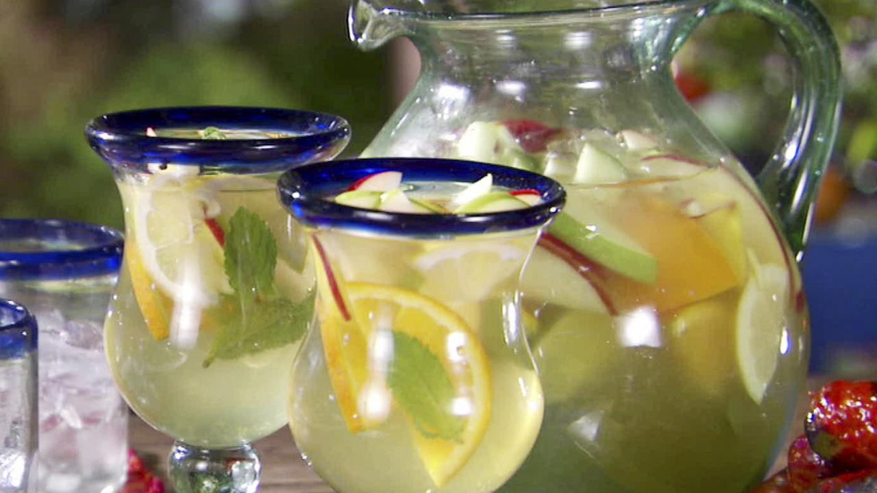 Pisco Sour White Wine Sangria