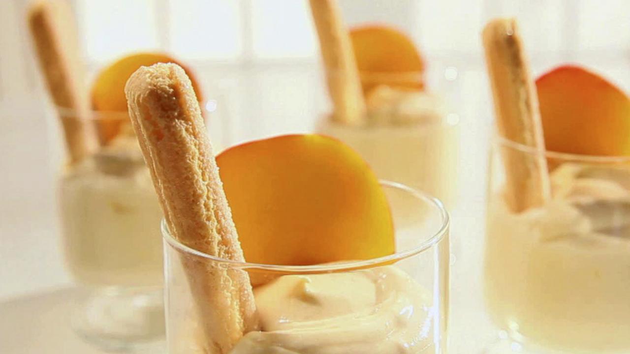 Peaches 'n' Cream Cups