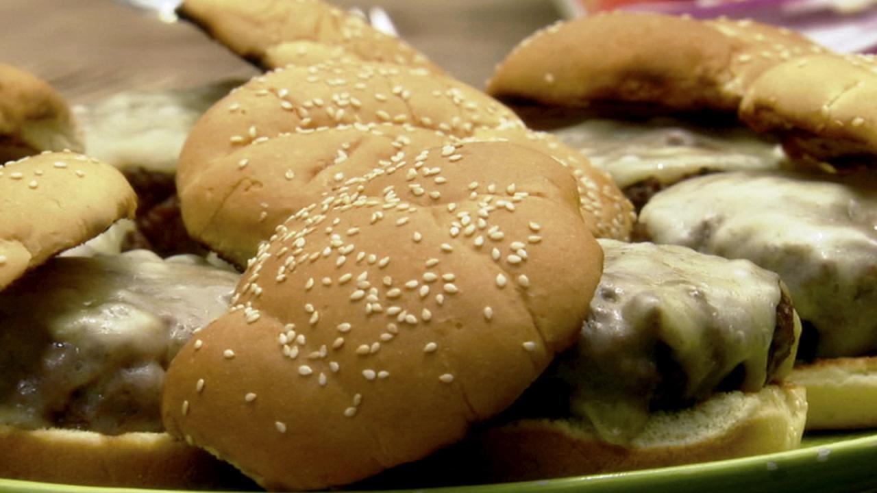 Aarti's Burger-Grilling Party