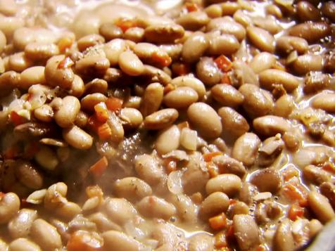 Ree's Beans and Cornbread