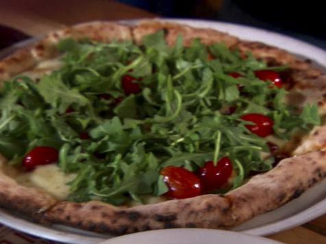 Neapolitan Pizza at Cane Rosso