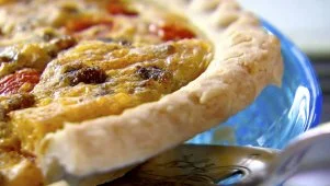 Trisha's Country Quiche Recipe