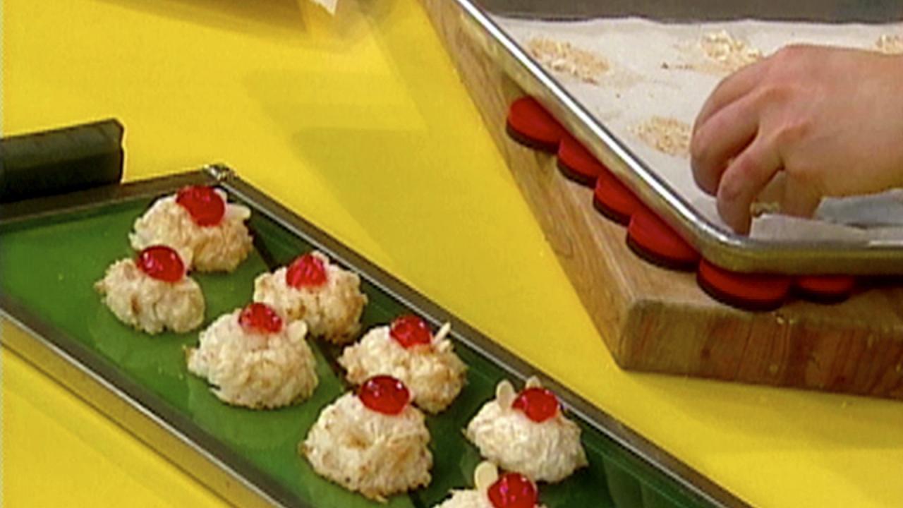 Rachael's Almond Snowballs