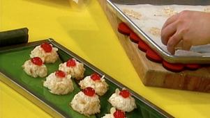 Rachael's Almond Snowballs