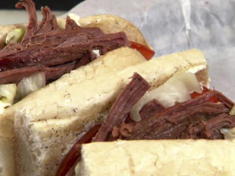 Lola's Roast Beef Po' Boy