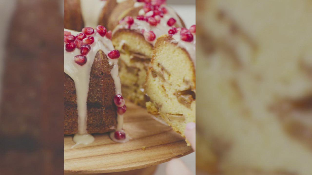 Apple Cardamom Cake