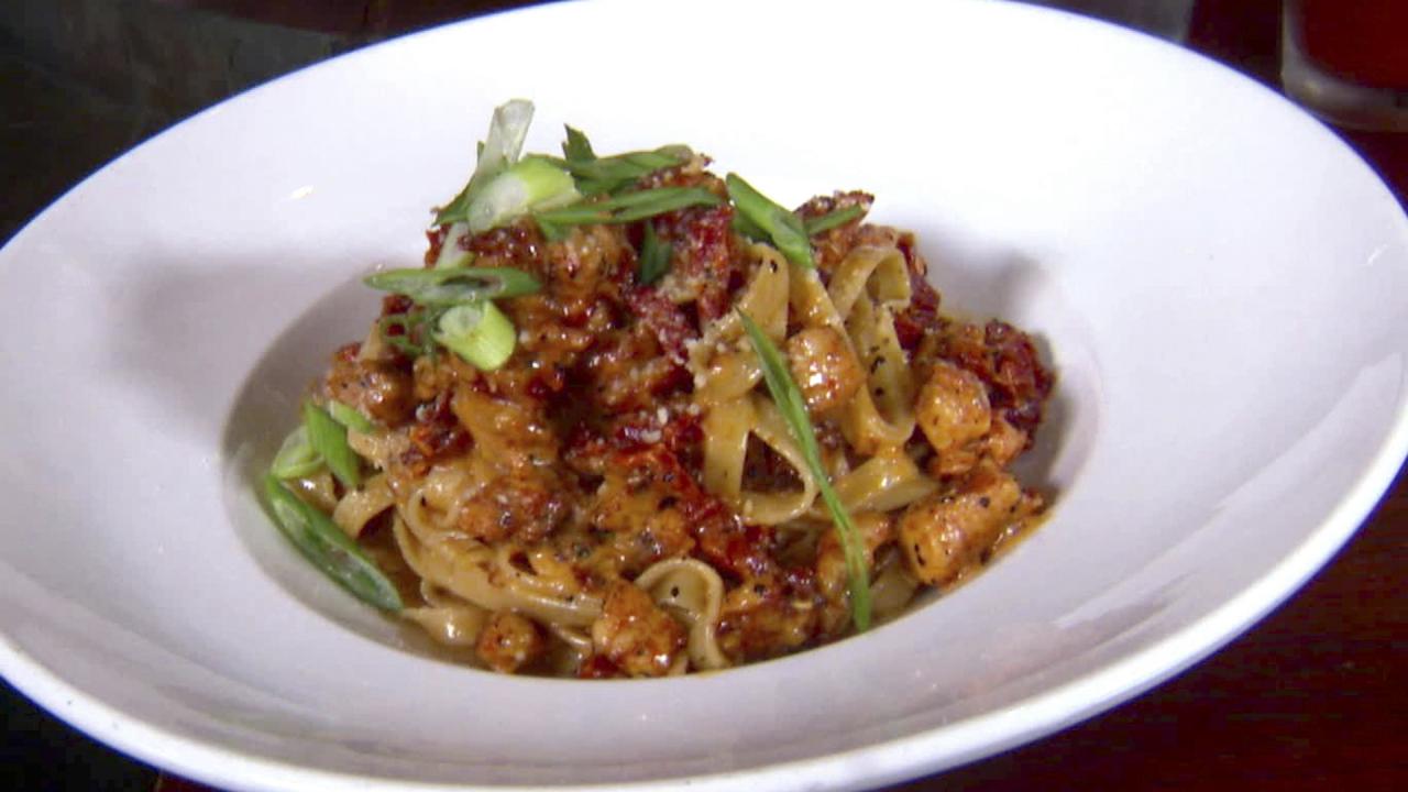Guy's Cajun Chicken Alfredo