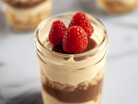 Tiramisu Cheesecake Cups